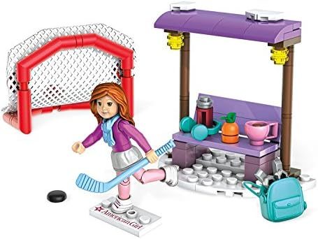 Mia skating rink set with hockey net and figure