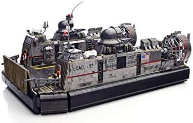 Large buildable military hovercraft with fans and four soldier figures
