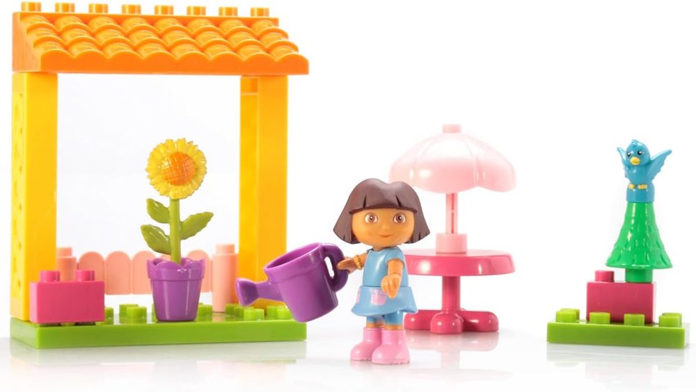 Dora's Garden Gazebo Playset — view 2