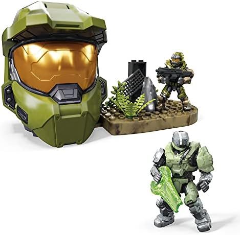 Green Halo Spartan helmet with arena build inside