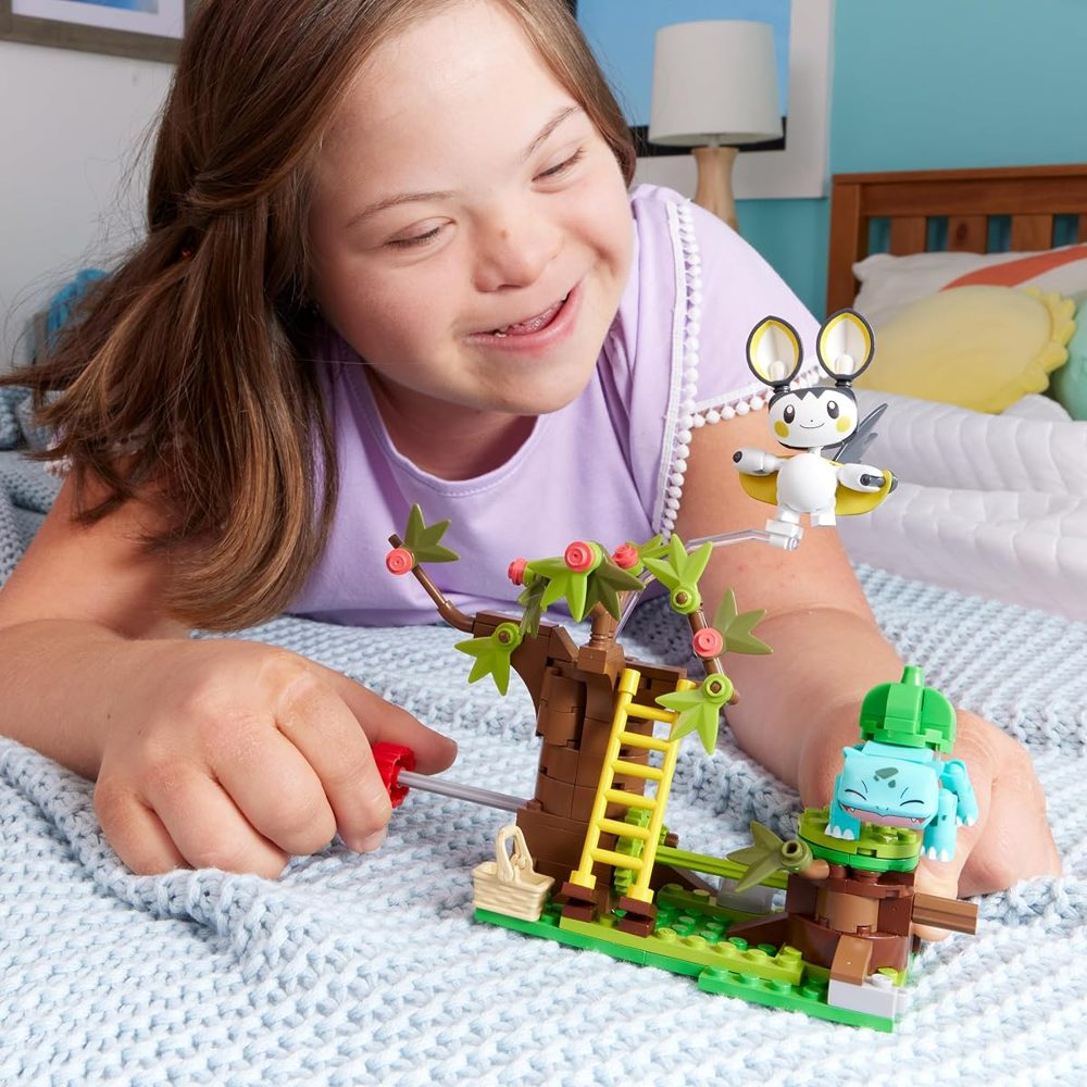 Emolga and Bulbasaur's Charming Woods, 194 Pieces — view 3