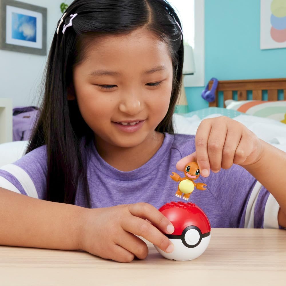 Evergreen Charmander Poké Ball Set — view 3