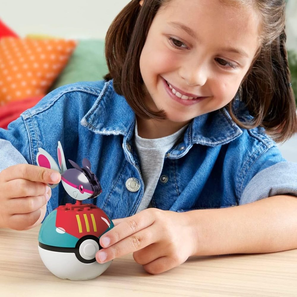 Finneon Poké Ball Building Set — view 2