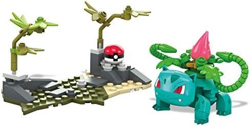 Ivysaur with vines on a grassy battle environment