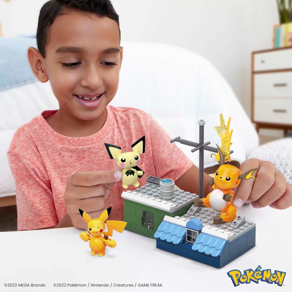 Pikachu Evolution Set, 159 Pieces — view 3