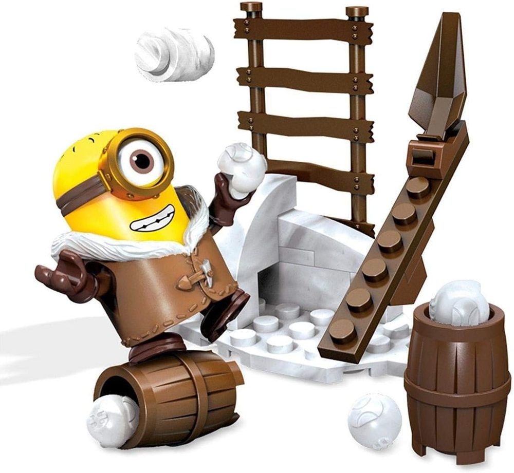 Snowball Fight Building Set, 26 Pieces — view 2