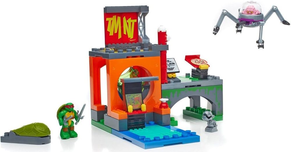 TMNT Half-Shell Heroes Turtle Lair Battle — view 3