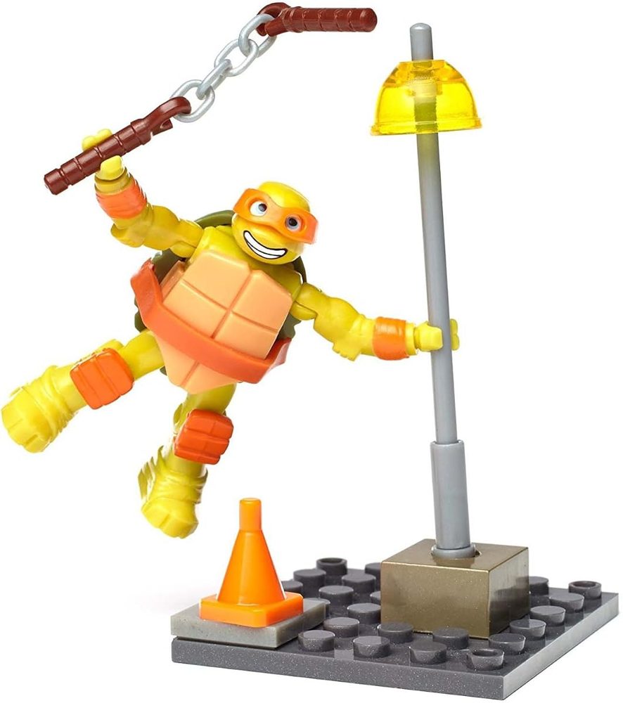 TMNT Mikey Streetlamp Slam — view 2