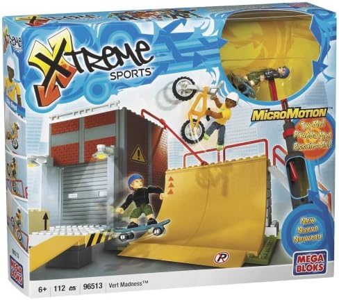 Skate ramp building set with bike, skateboards and two figures